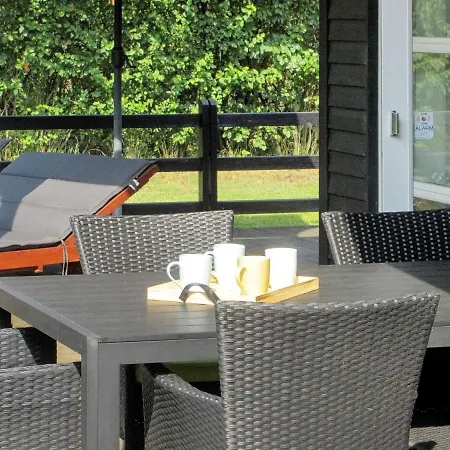 Modern Holiday In With Terrace *